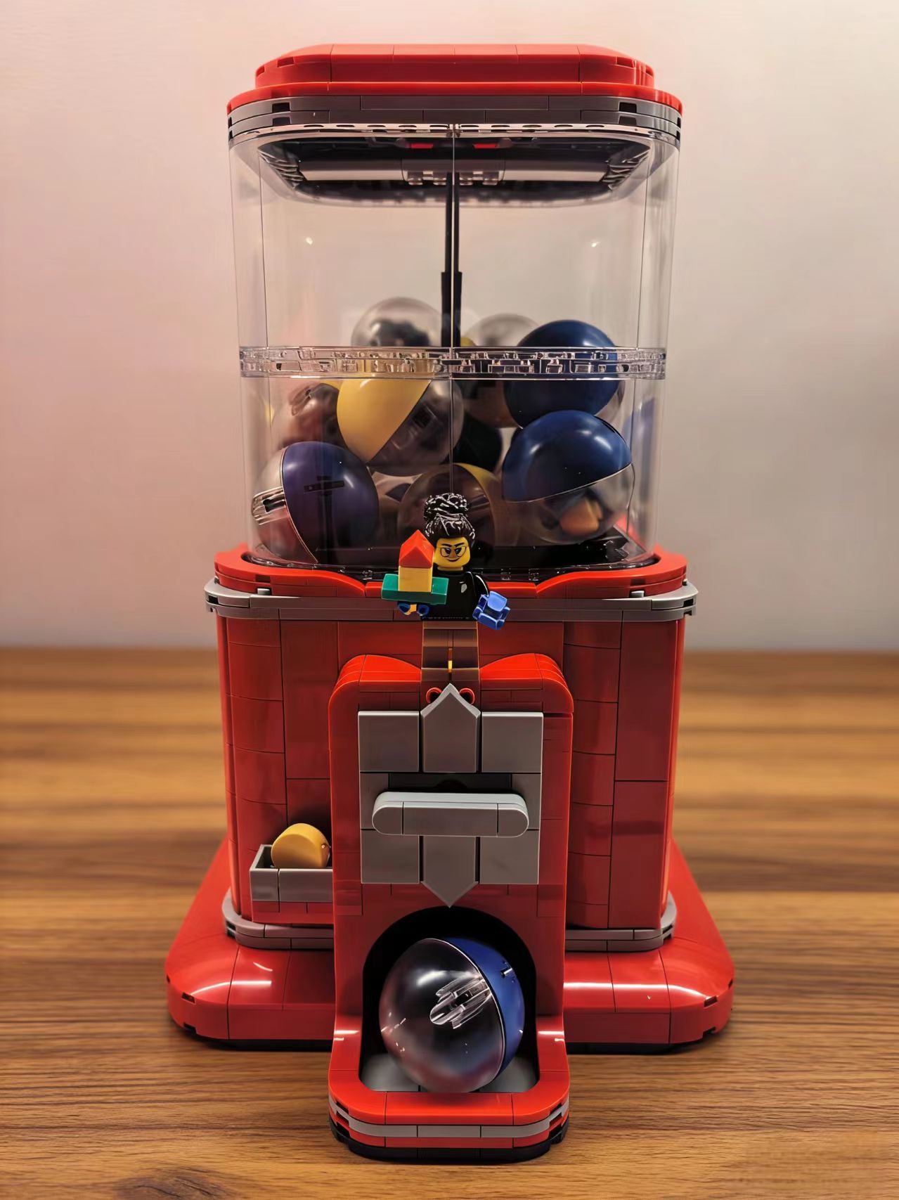 MOC Coin-operated Vending Mach – обзор и цена Coin Pusher Machine